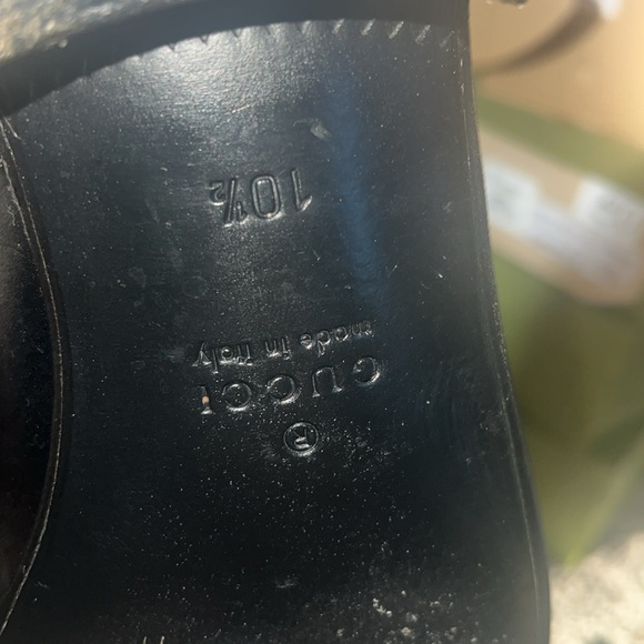 Black Gucci Slip On - Picture 7 of 8